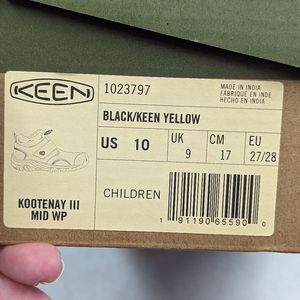Like new keen Kootenay kids 10 boots